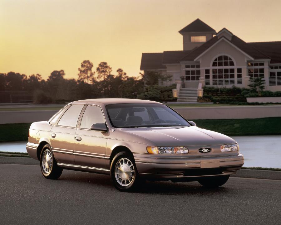 Ford Taurus '1992